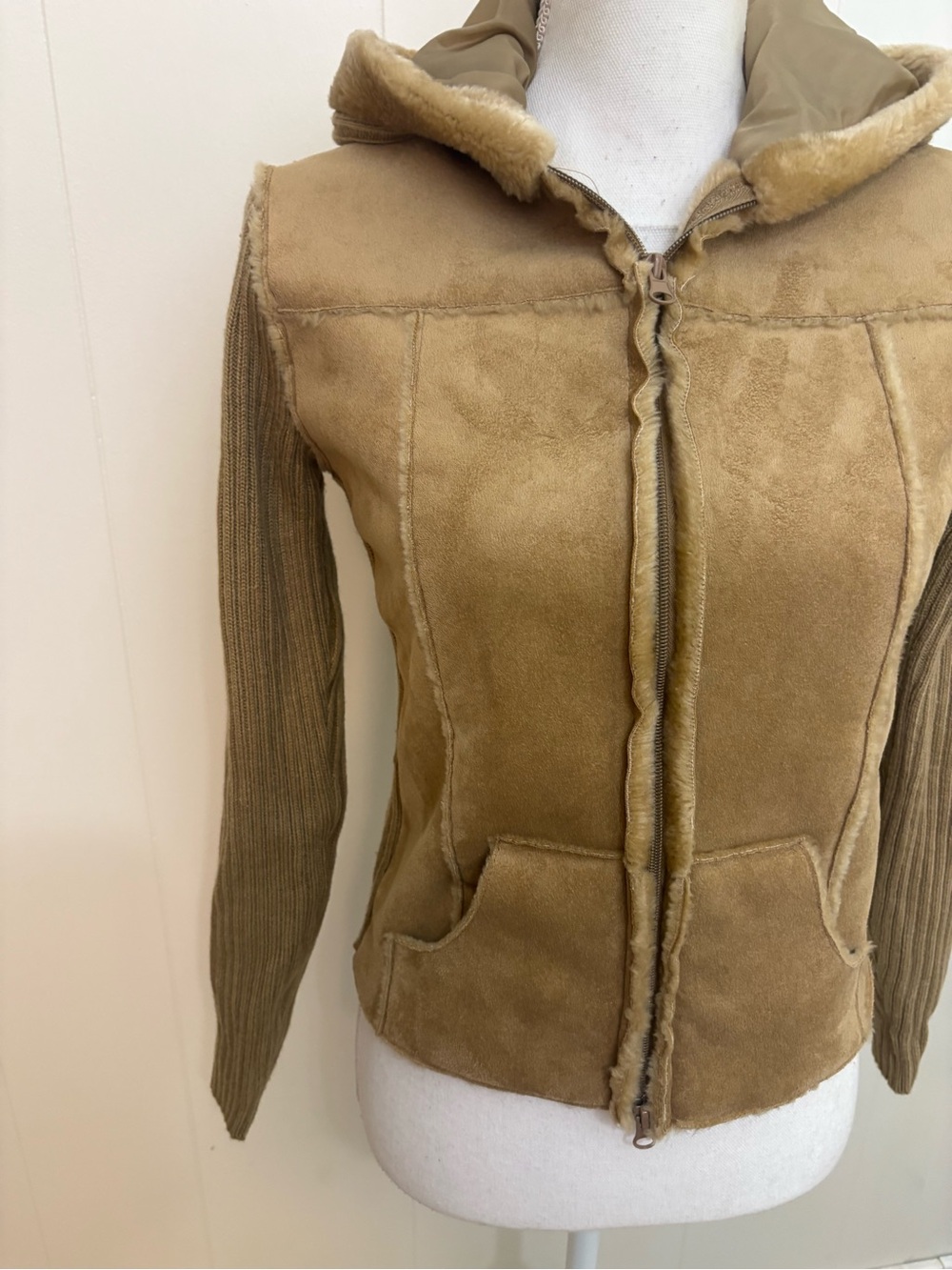 Vintage Say What? Women's Hooded Teddy Sweater Jacket in Tan - Picture 3 of 9